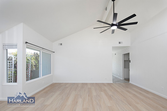 11191 Zapata Ave 06