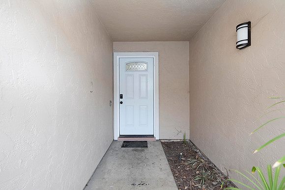 3670 Arey Dr #01 01