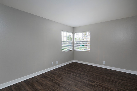 Scripps Landing Skyline 08