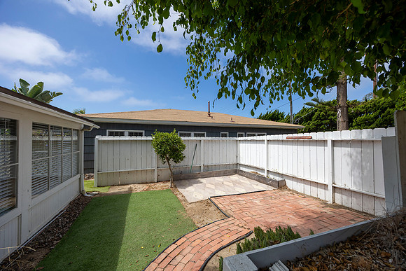 635 Westbourne St 06