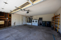 2106 Lark Glen 09