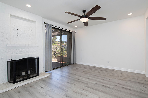 2106 Lark Glen 20