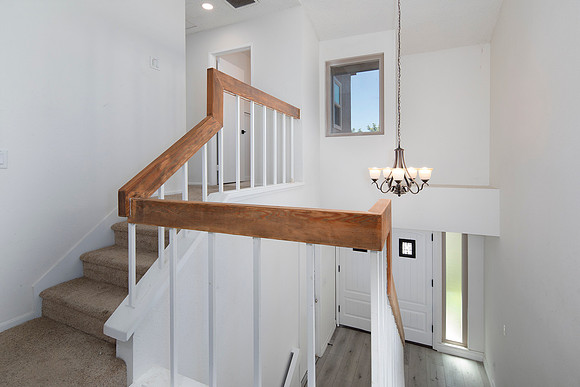 2106 Lark Glen 23
