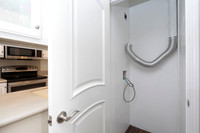 8310 Regents Rd Unit 1F 18