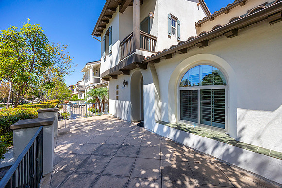 13517 Pacific Highlands Ranch Parkway 02