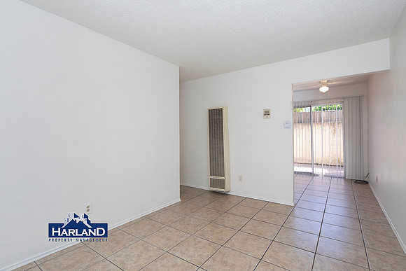 1107 B Ave #06 WM 02