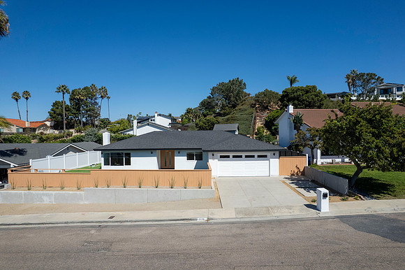 1110 Sea Village Dr 02