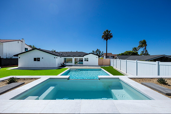 1110 Sea Village Dr 16