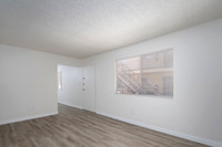 1031 B Ave 03