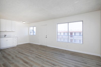 640 E 16th St #20 03
