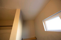 1837 N Vulcan Ave #4 MI Bath 02