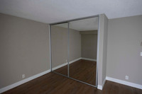 1837 N Vulcan Ave #4 MI Bedroom 1 04