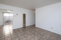 1107 B Ave #02 02