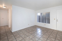 1107 B Ave #02 03