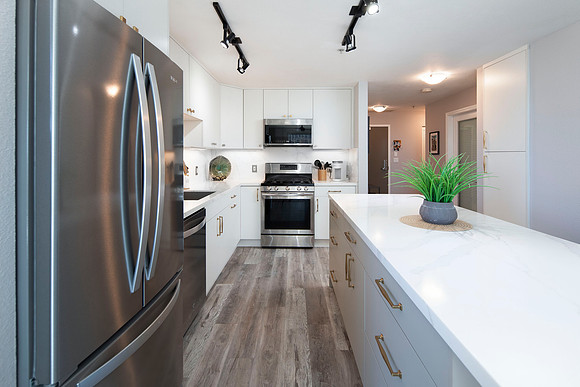 1240 India St 03