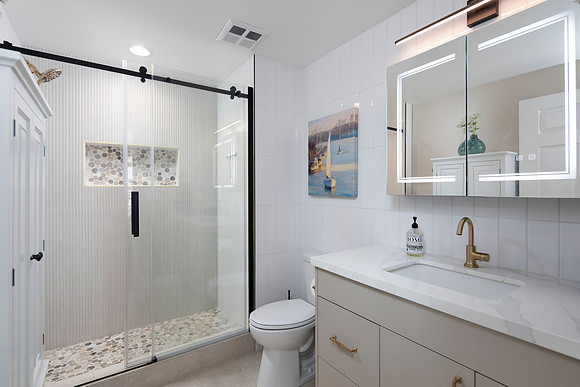 1240 India St 09