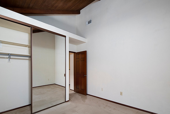 8668 Villa La Jolla #04 19