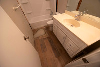 1873 N Vulcan Ave #03 Move in Bath 02