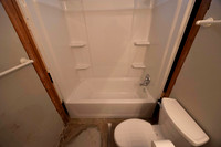 1873 N Vulcan Ave #03 Move in Bath 04