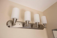 2223 Via Escamara C Mone Out Bath 06