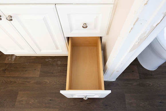 2223 Via Escamara C Mone Out Bath 11