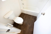 2223 Via Escamara C Mone Out Bath 14