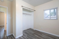 3238 Franklin Ave 12