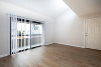 1237 N Vulcan Ave Unit H 03