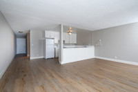 1873 N Vulcan Ave #03 04