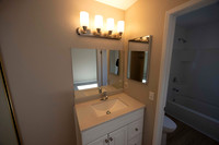 2223 Via Esmarca Unit C Move In Bath 03