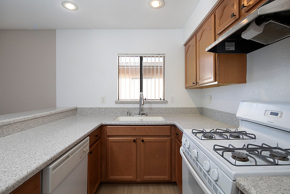 2223 Via Esmarca Unit C 06