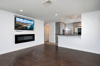 1911 Chalcedony St 07