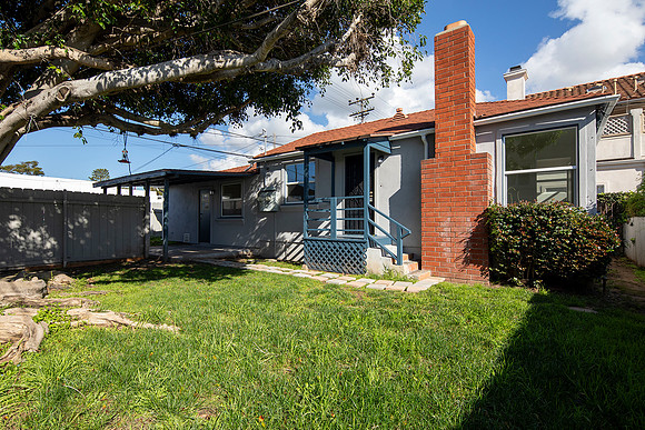 1410 Hornblend St 04