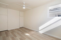 1410 Hornblend St 11