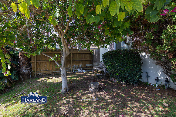 2112 Thomas Ave WM 02