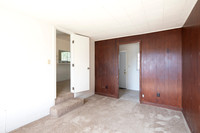 2112 Thomas Ave 11