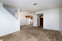 2027 Emerald St Unit B 04