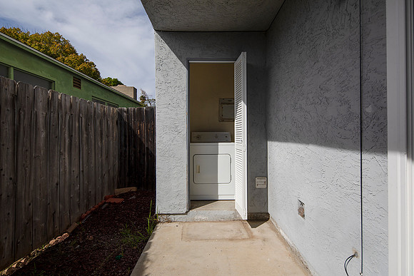 2027 Emerald St Unit B 11