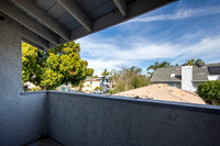 2027 Emerald St Unit B 14