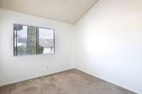 2027 Emerald St Unit B 17