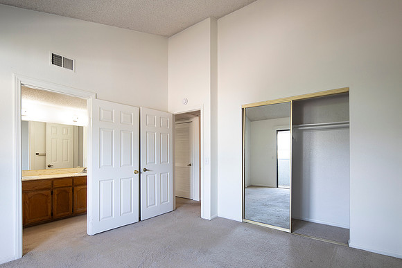 2027 Emerald St Unit B 13