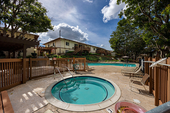 6386 Rancho Mission Rd #313 18