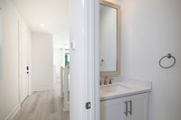 3024 Estero Rd 19