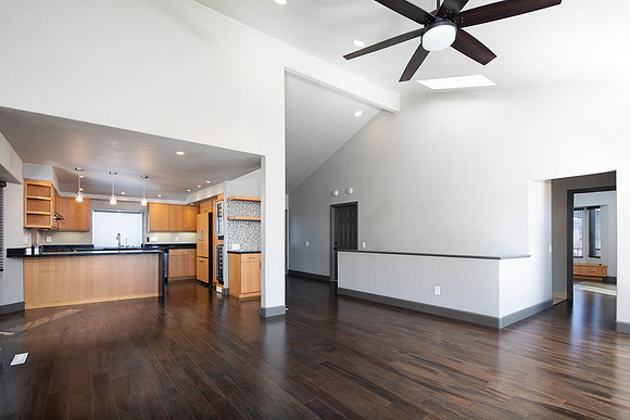 4607 Janet Place 19