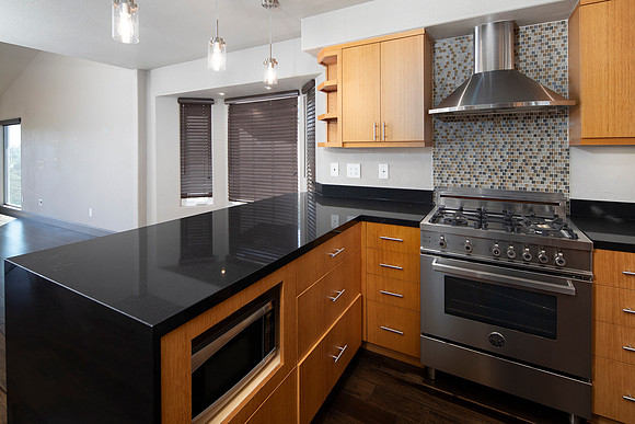 4607 Janet Place 26