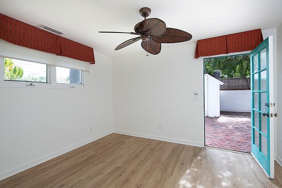 409 Dunmere Dr 15