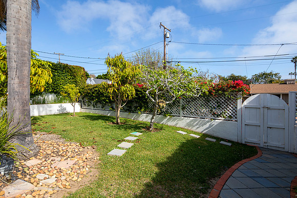 409 Dunmere Dr 18