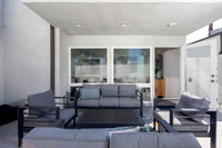 1761 Coast Blvd 11