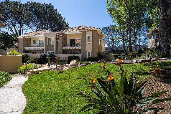 Bella Del Mar 44