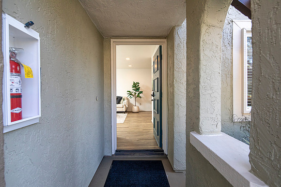 Bella Del Mar Model Unit 02